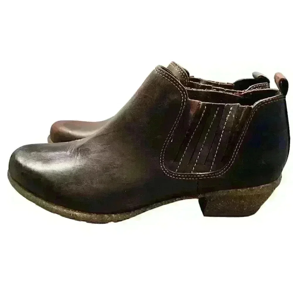 Clarks Artisan Sz.‎ 7.5 Wilrose Jade Brown Nubuck Ankle Bootie Work Casual Wear